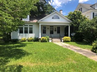 906 W Main St, Elizabeth City, NC 27909