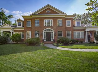 7711 Cooper Rd, Cincinnati, OH 45242