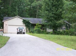 69 Deer Cir, Crossville, TN 38555