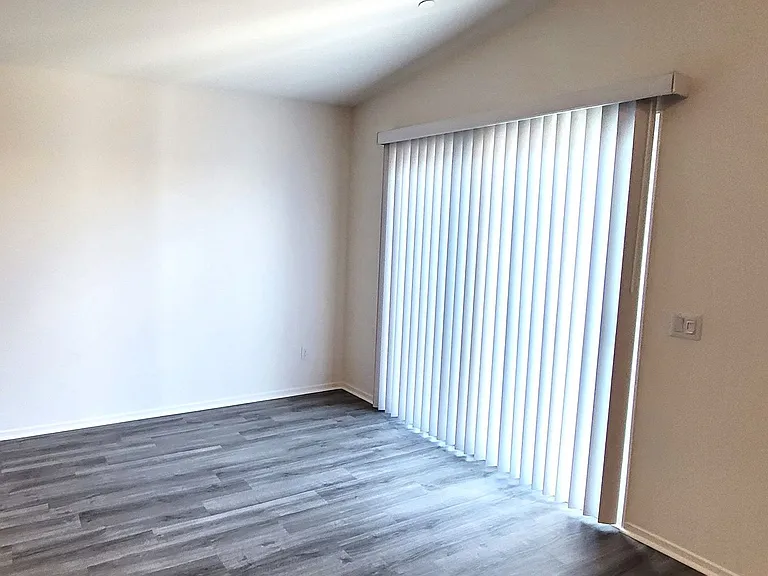 1238 Allegiance Ave — Photo 17