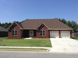 1303 Gypsy Trl SW, Hartselle, AL 35640