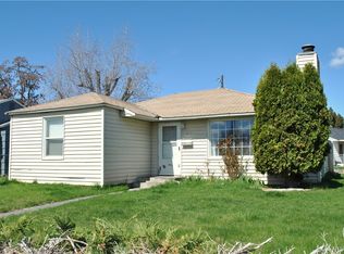 304 W Knolls Vista Dr, Moses Lake, WA 98837