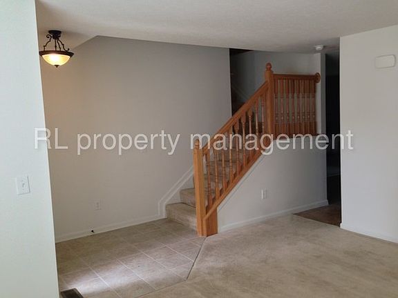 3rd image of 7916 Headwater Dr