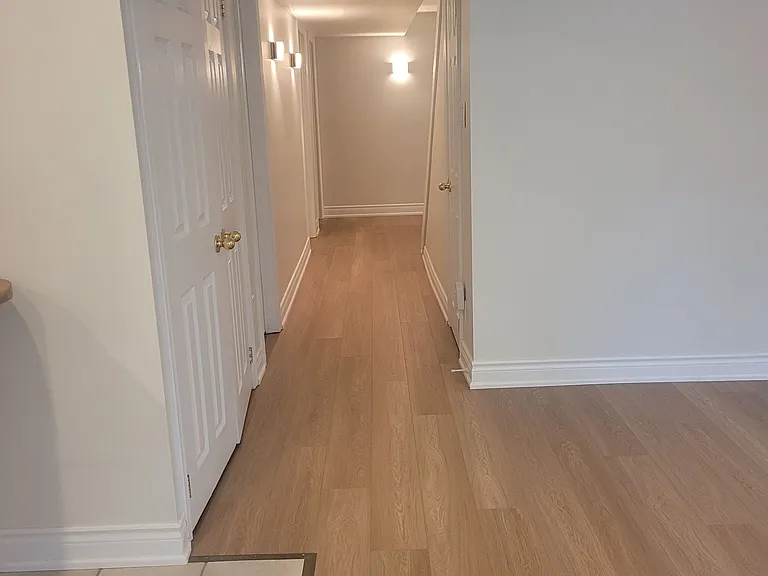 130 Widdifield Ave — Photo 9