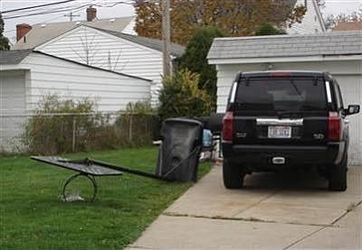 4th image of 4715 E 86th St