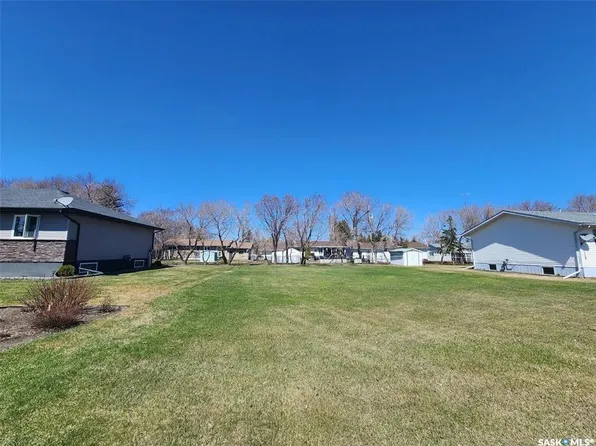 710 Black DRIVE, Grenfell, SK S0G 2B0