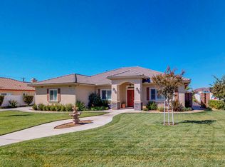 11286 Snowview Ct, Yucaipa, CA 92399