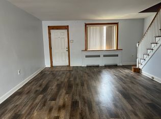 7214 Cottage St, Philadelphia, PA 19135