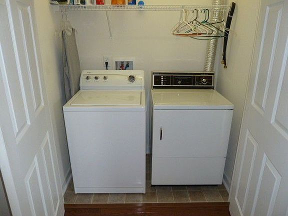 2nd image of 1241 Providence Knoll Dr
