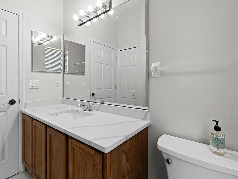 10212 Hart Branch Cir — Photo 40