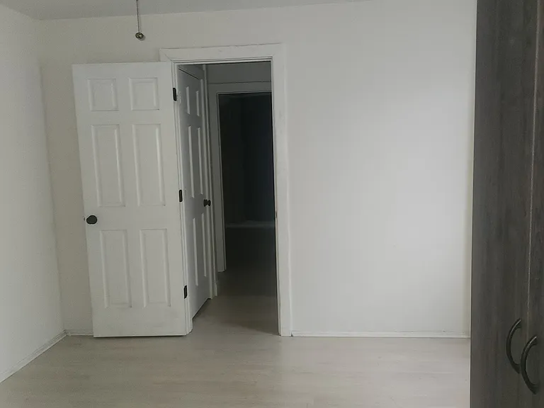 102 Marvin Ave — Photo 9