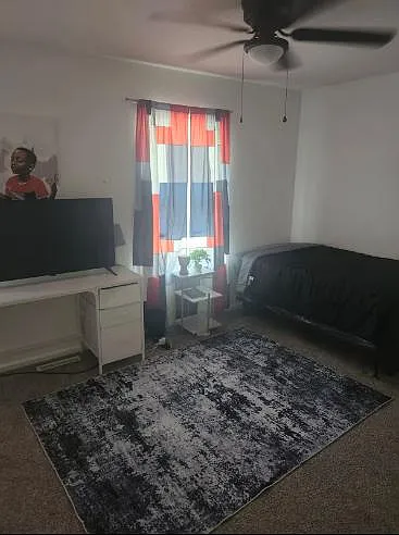2 bed, 1.5 bath, 1200 sqft, $953 — Photo 1