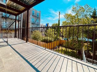 283 Kingsland Ave #2, Brooklyn, NY 11222