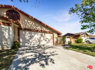 25922 Palomita Dr, Santa Clarita, CA 91355