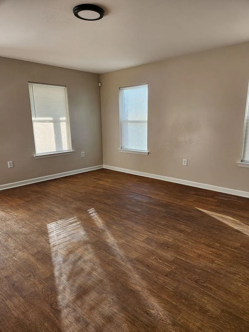 House for Rent — Photo 3