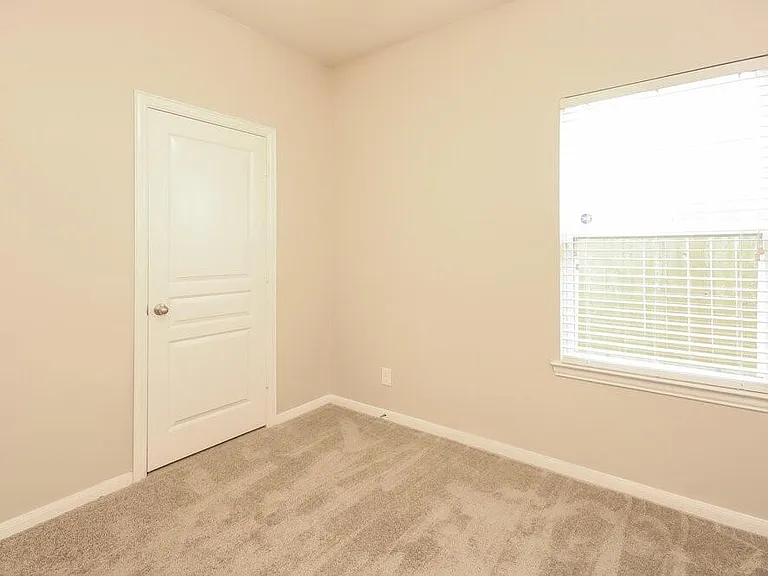 138 Pequin Rd — Photo 14