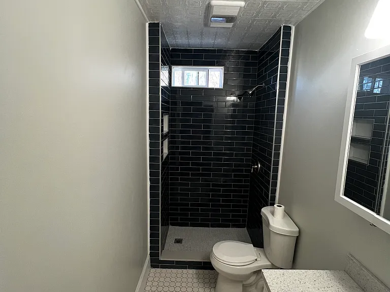 24 Lawrence St #A — Photo 7