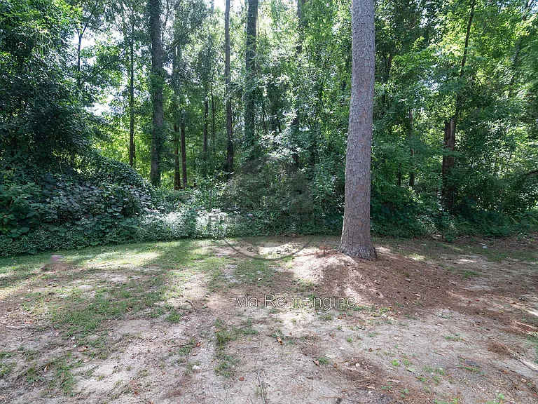 3721 Maria Cir — Photo 15