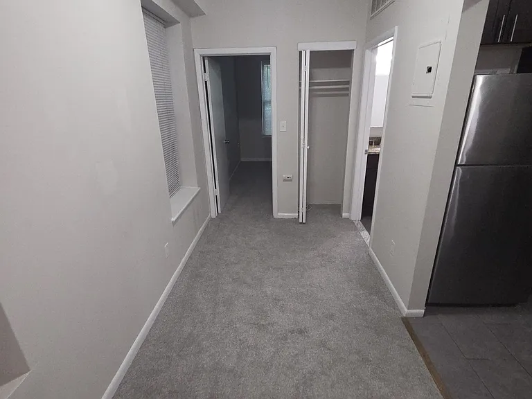 242 5th St #2J — Photo 6