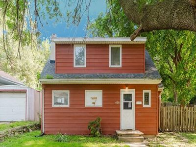 400 37th Street Pl, Sioux City, IA, 51104