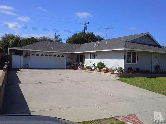 2nd image of 907 Logan Ave