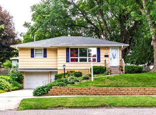 2402 17th Ave NW, Rochester, MN 55901