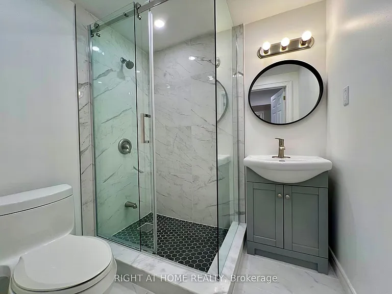 99 Ascalon Dr — Photo 6