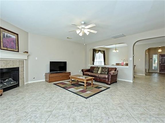 3rd image of 108 Trailridge Dr