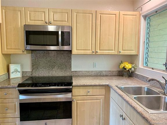 2nd image of 98-1375 Koaheahe Pl APT 96