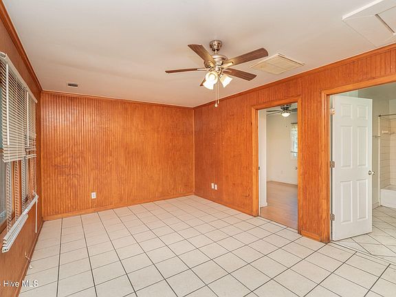 5th image of 3110 Old Louisville Road
