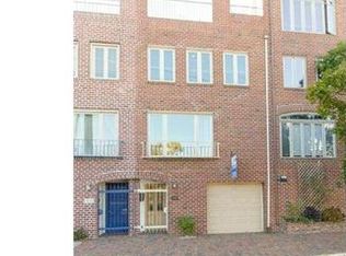 506 S Front St, Philadelphia, PA 19147