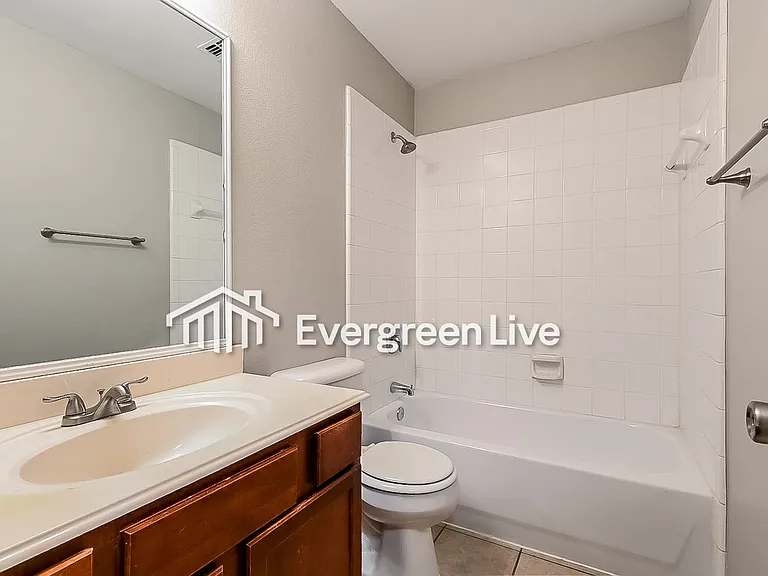 6624 Jollyn Ct — Photo 15