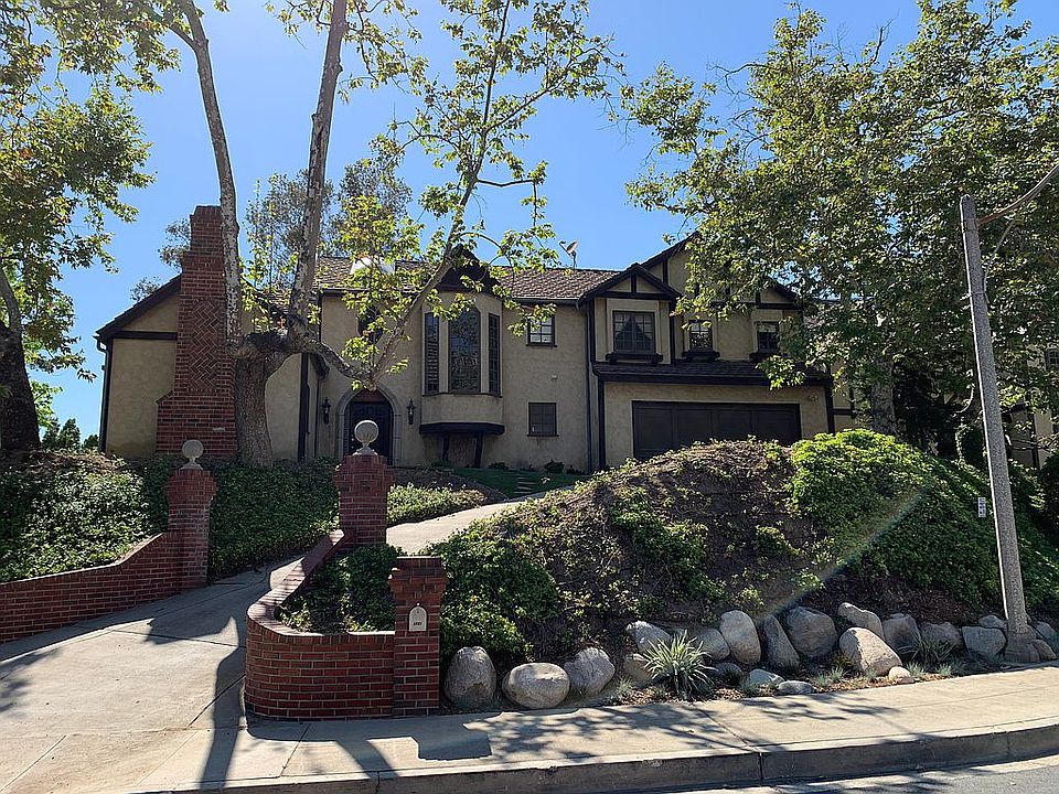 2nd image of 1701 Tambor Dr
