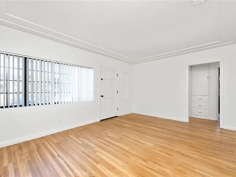 3919 Globe Ave — Photo 4