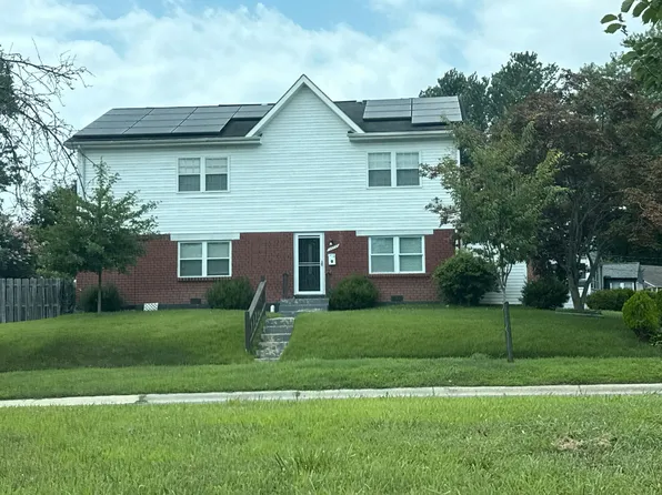 12606 Parkland Dr, Rockville, MD 20853