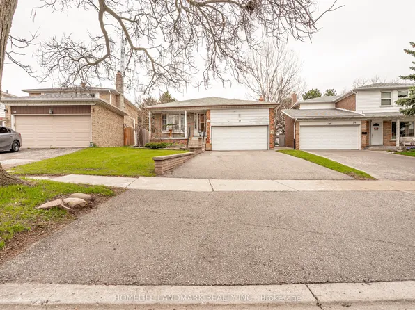 26 Bushcroft Grv, Toronto, ON M1S 3V9