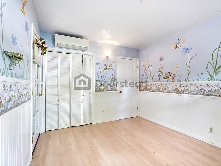 191 Pickwick Dr — Photo 14