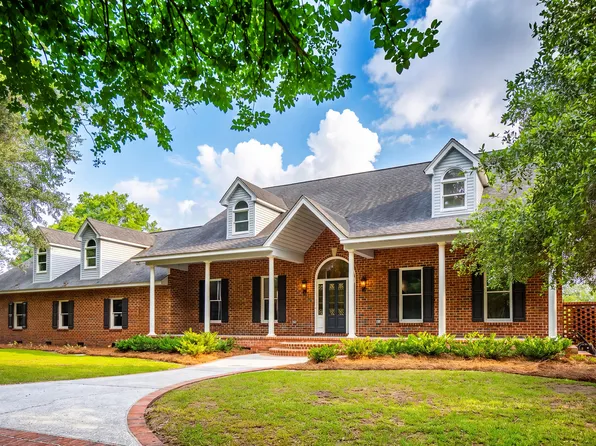 5038 Stono Plantation Dr, Hollywood, SC 29449