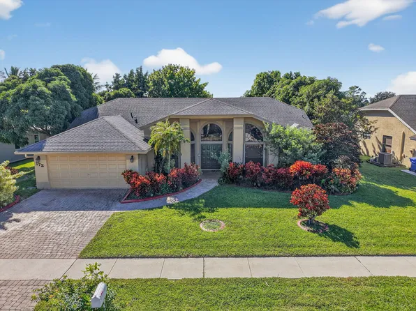 172 Monterey Way, Royal Palm Beach, FL 33411