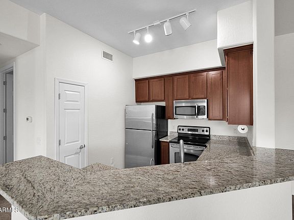 5th image of 3330 S GILBERT Road #2016