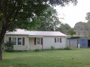 105 Plymouth Rd SE, Lenoir, NC 28645