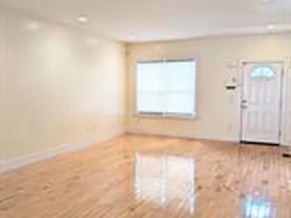 1111 Wallace St, Philadelphia, PA 19123