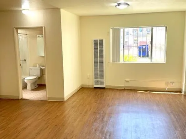 220 Juniper St APT 19, San Diego, CA 92101