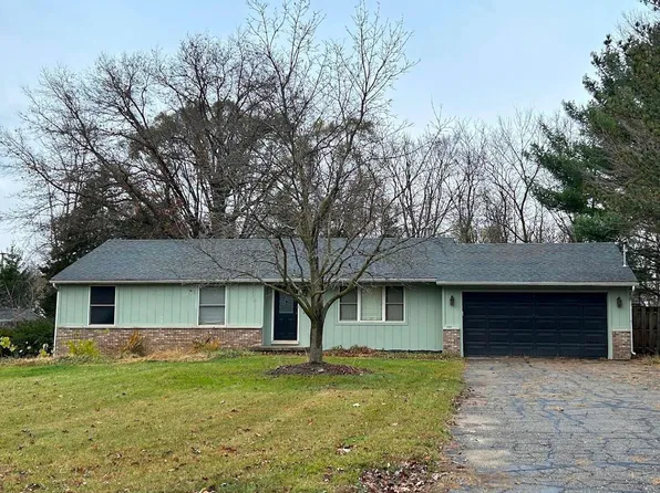 7501 Ore Lake Rd, Brighton, MI 48116