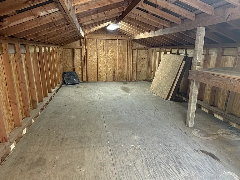 13 Vincent Dr — Photo 19