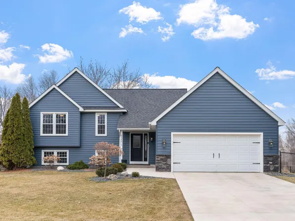 5540 S Park Dr, Savage, MN 55378