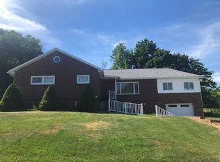194 Miller Rd, Salix, PA 15952