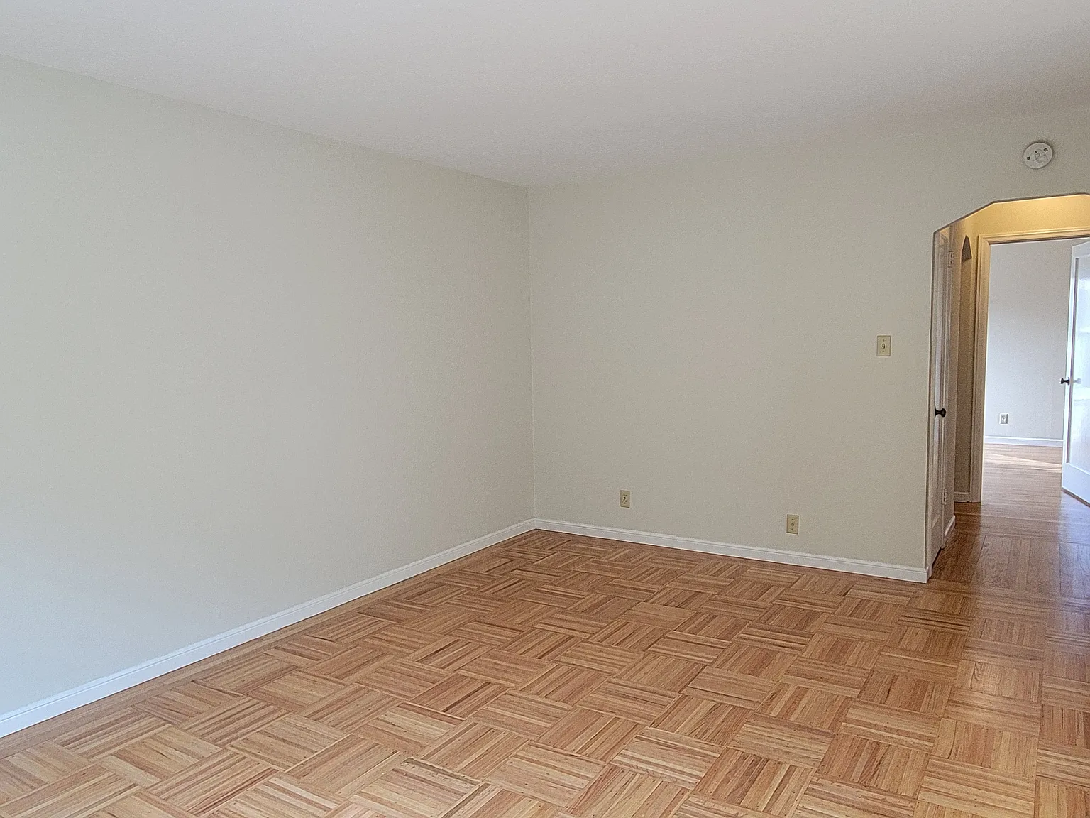 1 bed, 600 sqft, $3,595 — Photo 3