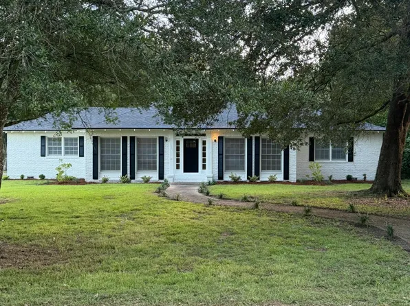 4000 Dalbor St, Jeanerette, LA 70544