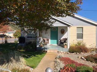 518 California Ave, Pinehurst, ID 83850